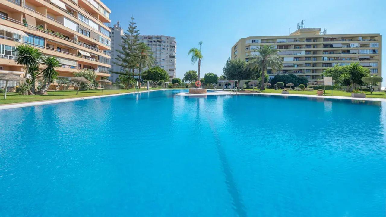 Apartamento La Torre 1337 Precioso, Moderno Y Con Piscina Торремолинос Экстерьер фото